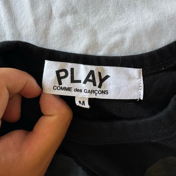 Comme Des Garcons Play Tee Double Heart Black Size Medium - Picture 5 of 6